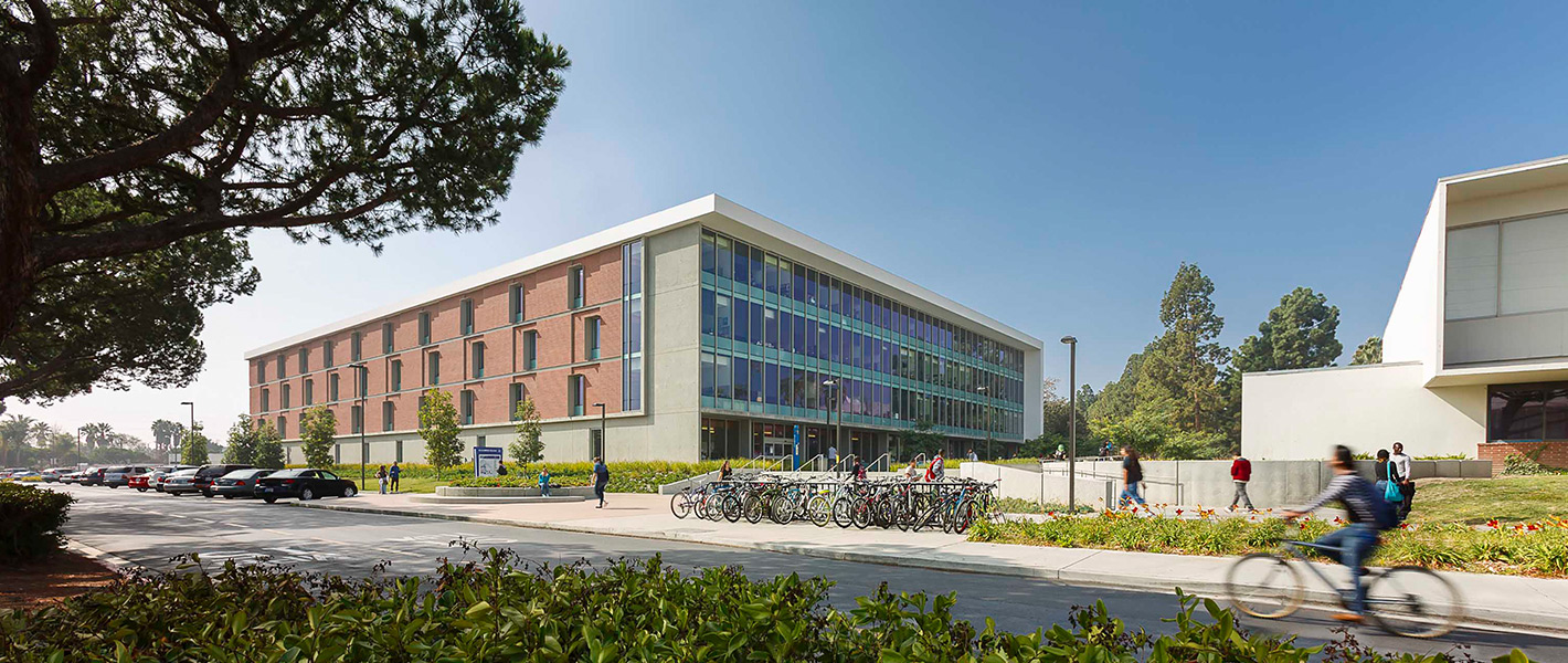 El Camino College campus
